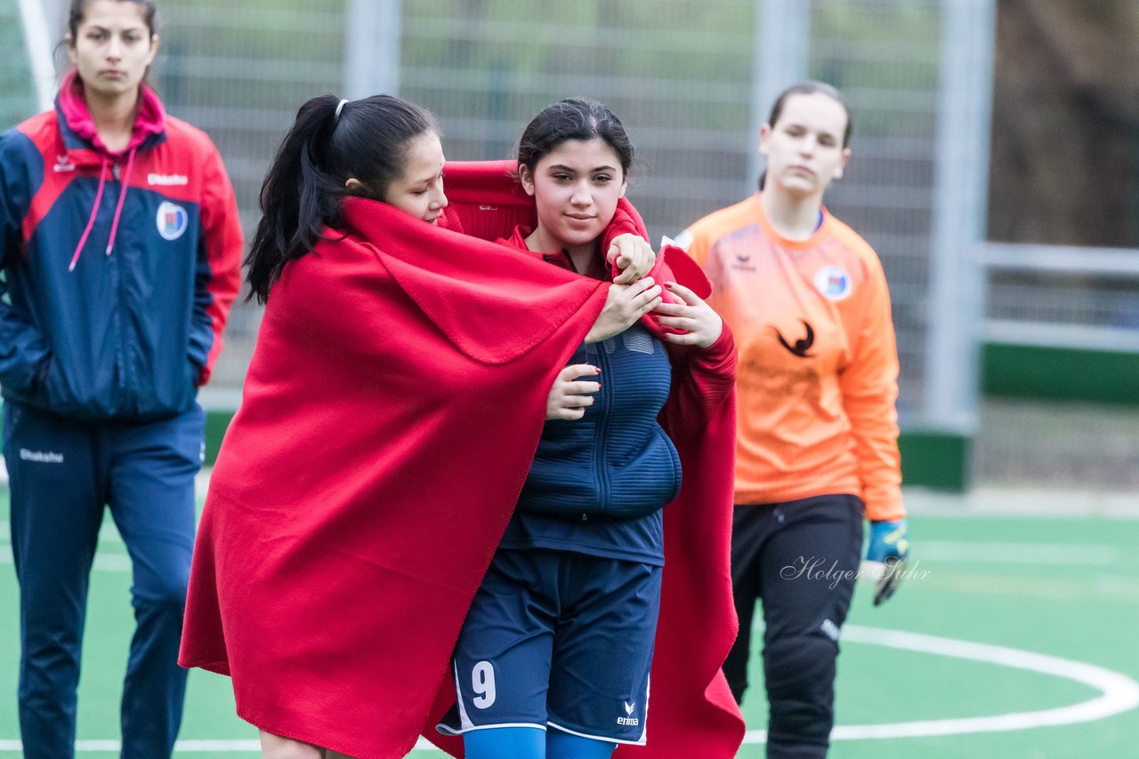 Bild 182 - wBJ VfL Pinneberg - St. Pauli : Ergebnis: 7:0 (Abbruch)